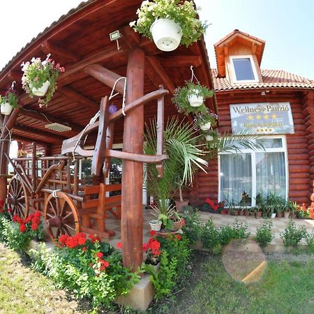 Bed and breakfast Roenk-Wellness Panzio Mezopeterd Extérieur photo